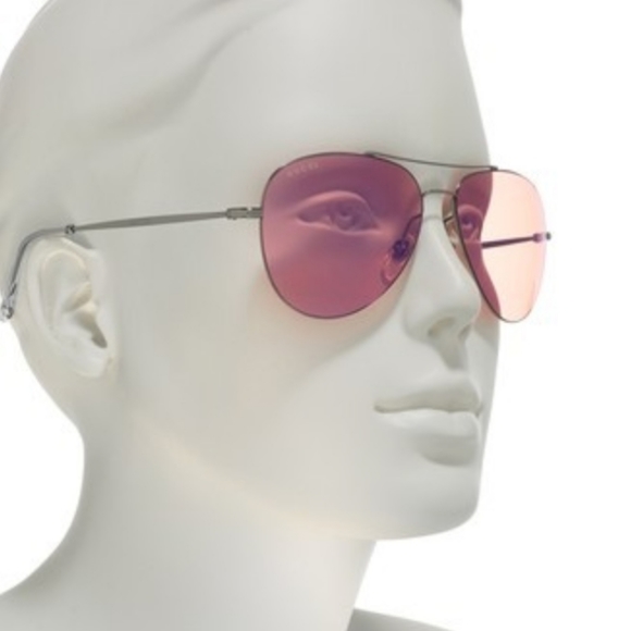 Gucci Other - Authentic gucci Sunglasses with case